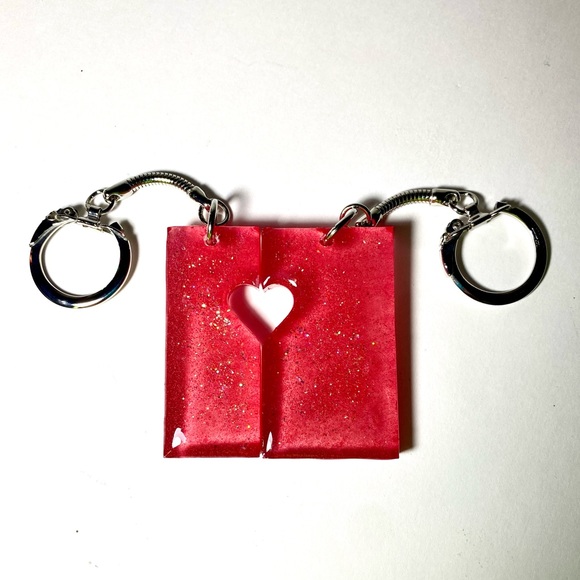 HANDMADE Resin Heart Couple Keychain Matching Set, Valentines Day Gift - Picture 5 of 9